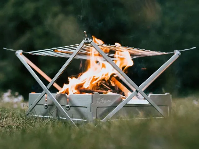 Barebones Wolf and Grizzly Campfire Trio
